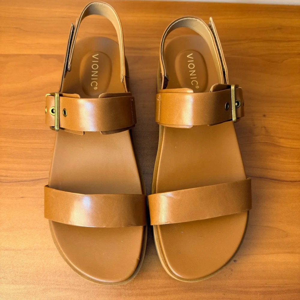 Vionic Torrance Tan Leather Platform Lug Sole Slingback Sandals Womens 11